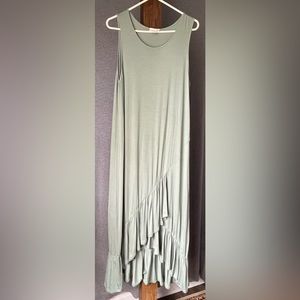 Women’s‎ dress